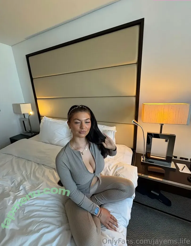 jayems.life nude photo #0005 (JayemsGirls)
