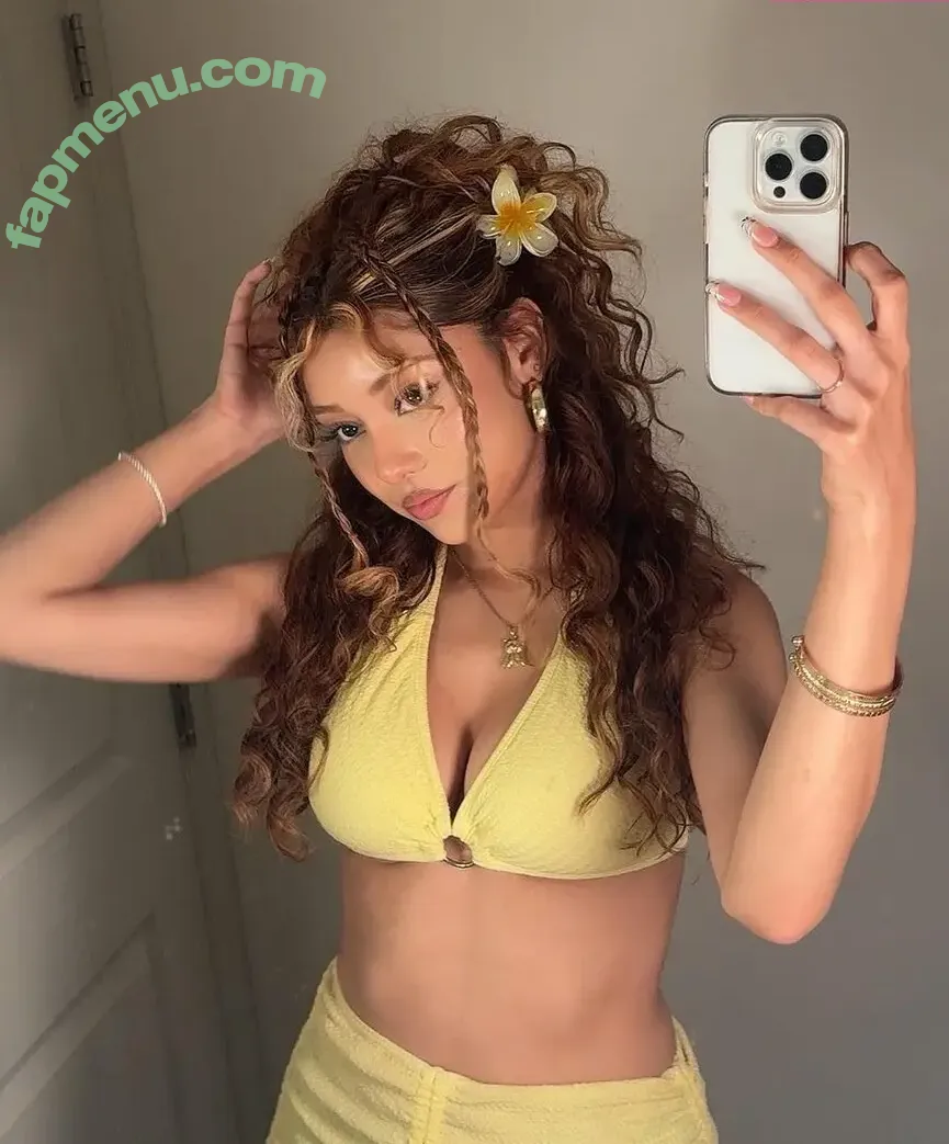 Jazmina nude photo #0002 (jazvnessa)