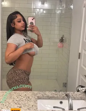 jazmynuncensored / jazmynsimon nude photo #0025