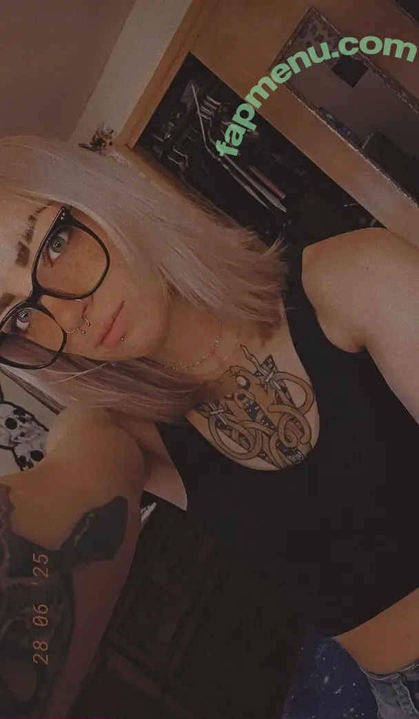jazzurz nude photo #0001 (xjazzurz)