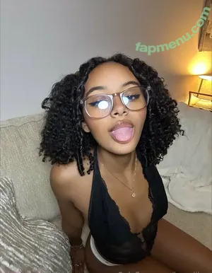 jazzylilyy / jaslillyy nude photo #0013