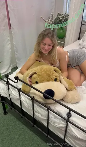 jazzyy.luxx / jazzyy_luxx nude photo #0005