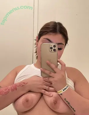 Jbabyy2 / _juliaadeline / j.adeliine nude photo #0004