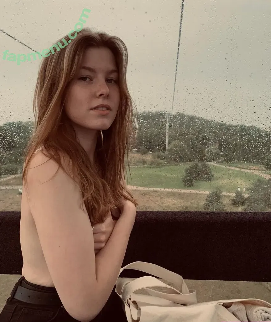 Jeanne.Zeitler nude photo #0044 (jeanne.ztlr)