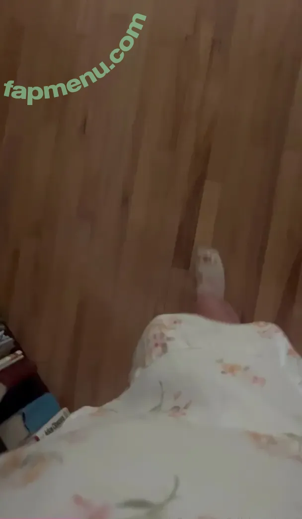 jellybeanjulie2 nude photo #0110 (jellybeanjuliee)