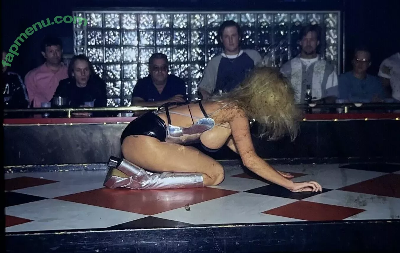 Jenna Jameson nude photo #1452 (jennacantlose / jennajameson)