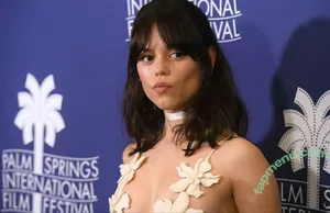 Jenna Ortega / Page / jennaortega / ortega_jenna nude photo #0564