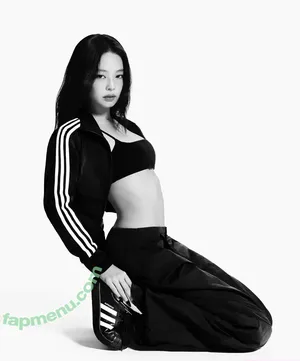 Jennie | BLΛƆKPIИK / Blackpink / jennierubyjane / sheflieshigh nude photo #2865