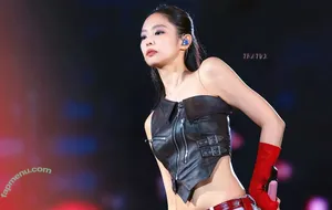 Jennie | BLΛƆKPIИK / Blackpink / jennierubyjane / sheflieshigh nude photo #2947
