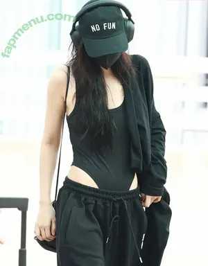 Jennie | BLΛƆKPIИK / Blackpink / jennierubyjane / sheflieshigh nude photo #2952