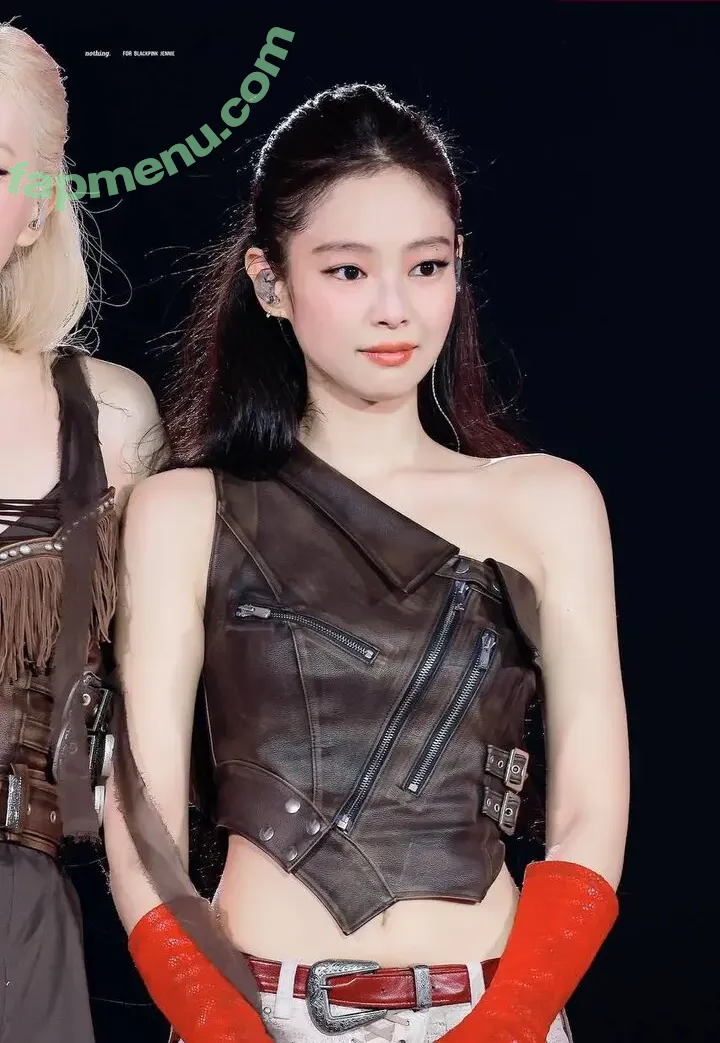 Jennie | BLΛƆKPIИK nude photo #2858 (Blackpink / jennierubyjane / sheflieshigh)