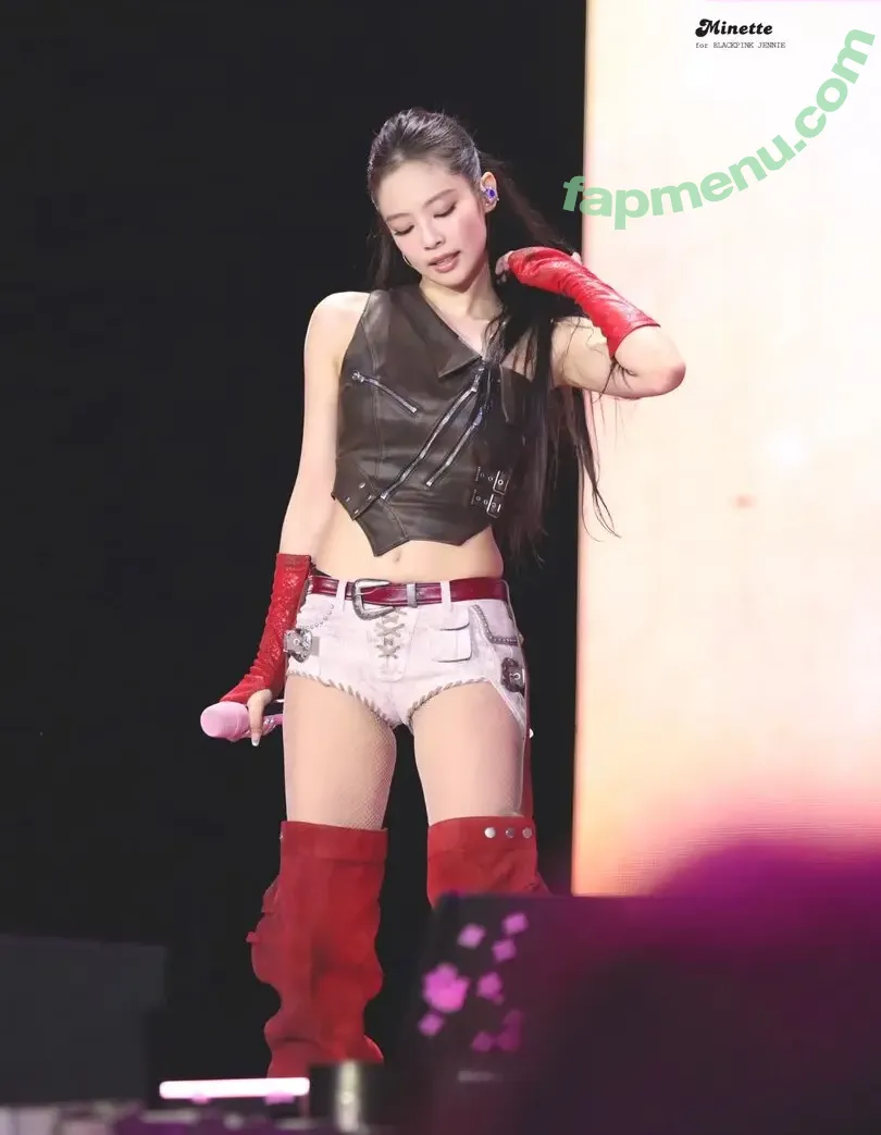 Jennie | BLΛƆKPIИK nude photo #2885 (Blackpink / jennierubyjane / sheflieshigh)