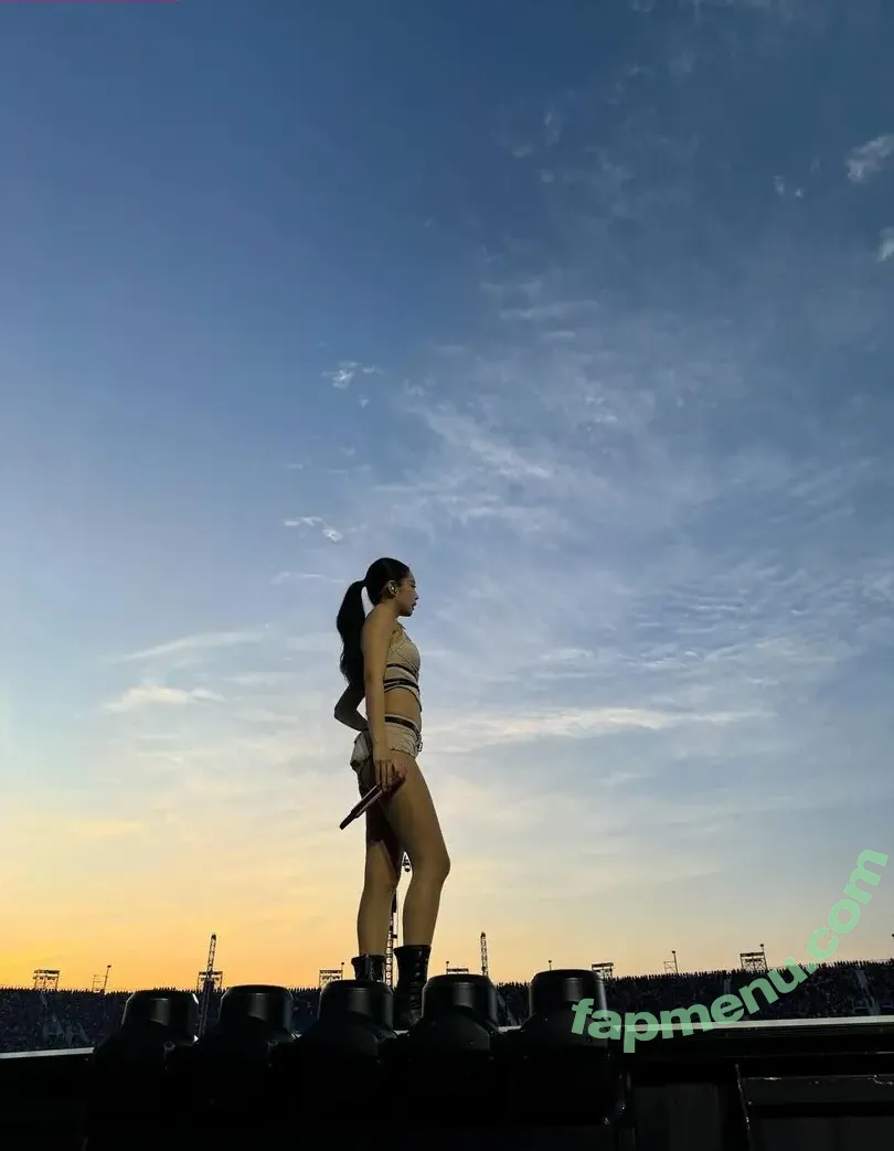 Jennie | BLΛƆKPIИK nude photo #2944 (Blackpink / jennierubyjane / sheflieshigh)