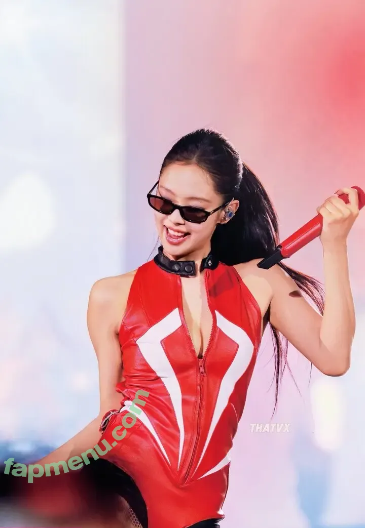 Jennie | BLΛƆKPIИK nude photo #2950 (Blackpink / jennierubyjane / sheflieshigh)