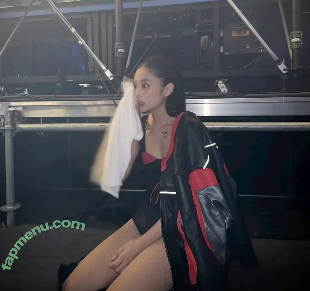 Jennie | BLΛƆKPIИK nude photo #2983 (Blackpink / jennierubyjane / sheflieshigh)
