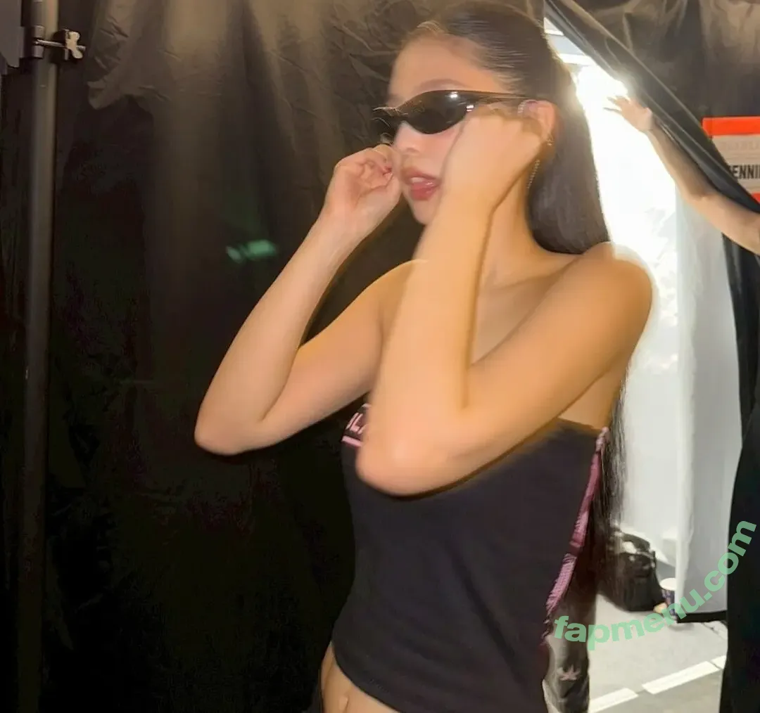 Jennie | BLΛƆKPIИK nude photo #2986 (Blackpink / jennierubyjane / sheflieshigh)