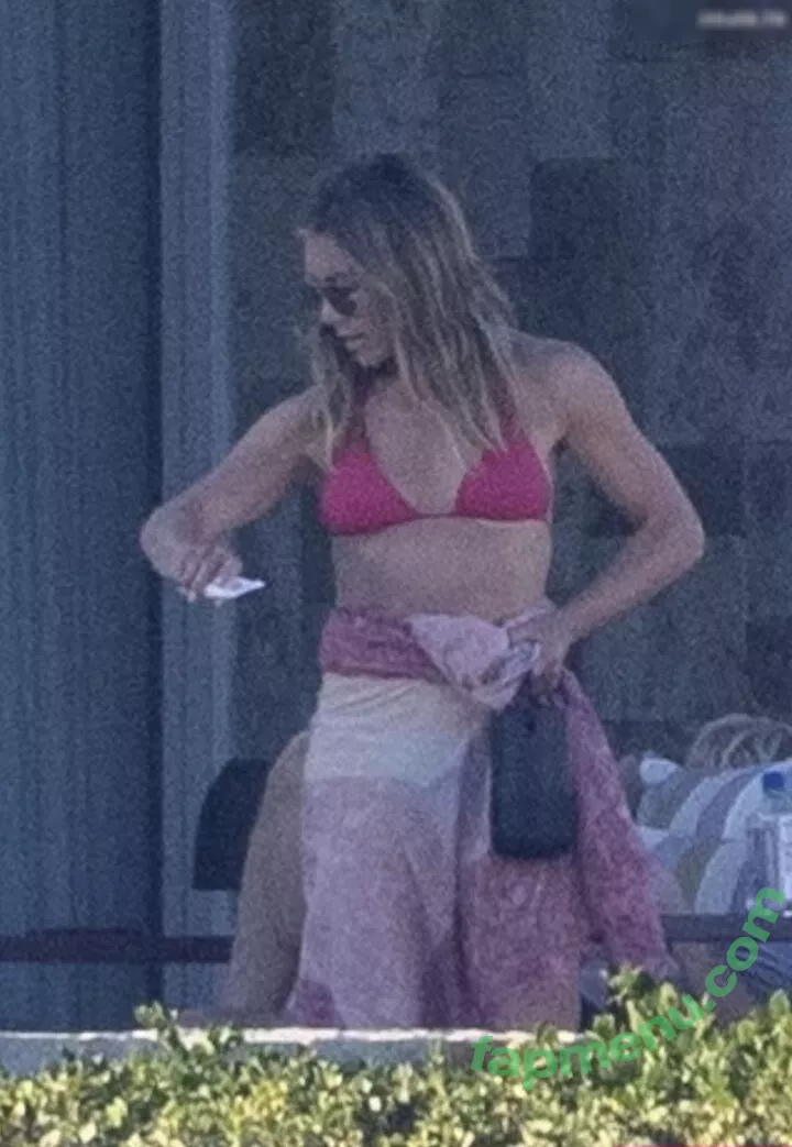 Jennifer Aniston nude photo #1193 (jenniferaniston)