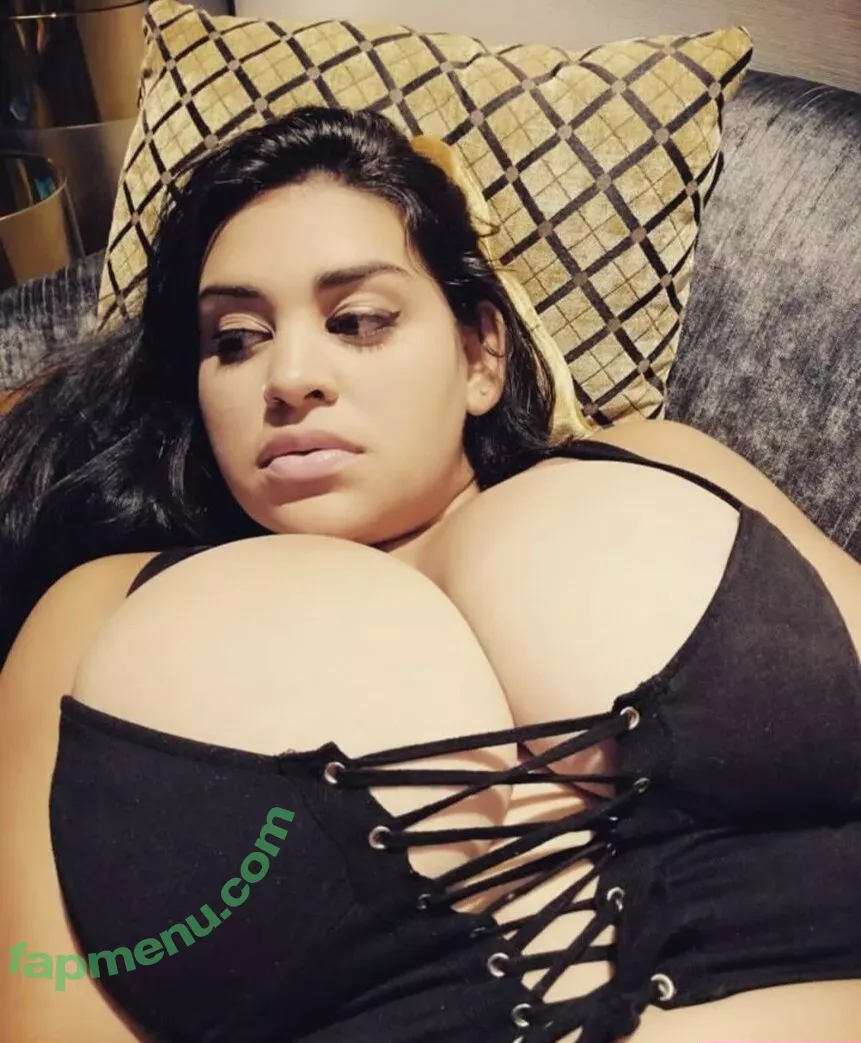 Jennifer Busty Latina nude photo #0005 (Jennifer Busty Latina)