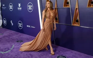 Jennifer Lopez / JLo / jennifer_jlo nude photo #4688