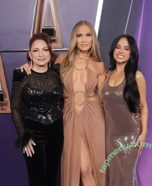 Jennifer Lopez / JLo / jennifer_jlo nude photo #4705