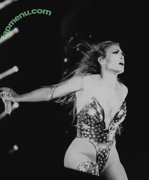 Jennifer Lopez / JLo / jennifer_jlo nude photo #4724