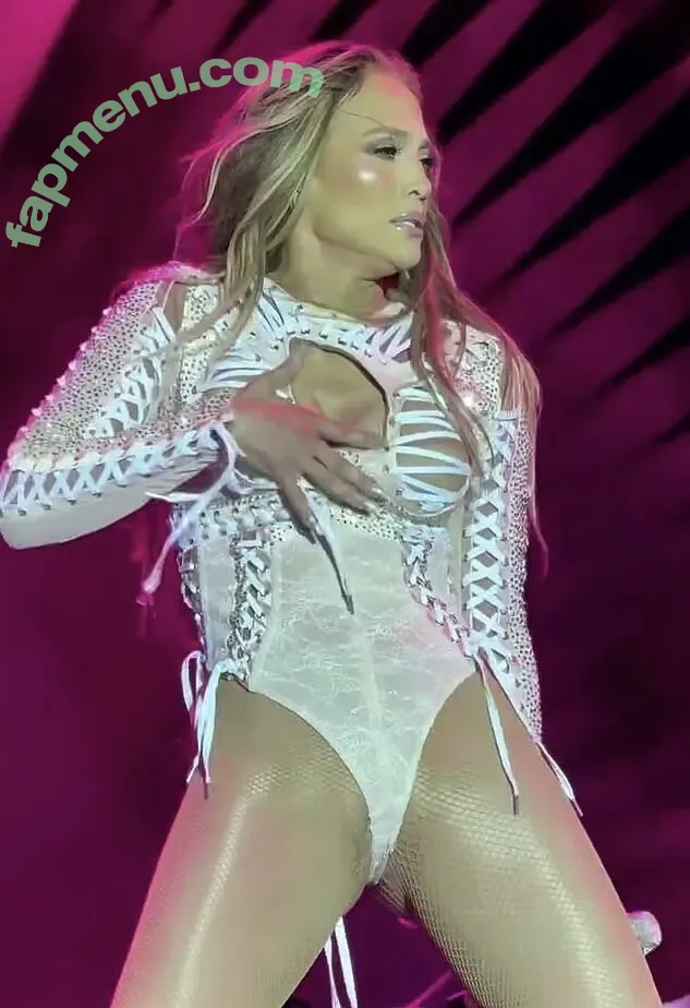 Jennifer Lopez nude photo #4808 (JLo / jennifer_jlo)