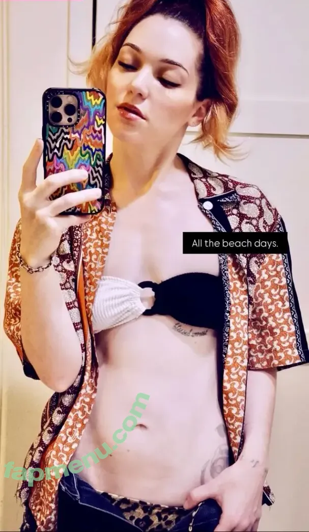 Jennifer Stone nude photo #0005 (jenniferstone)