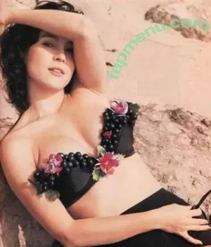 Jennifer Tilly / jennifertilly nude photo #0103