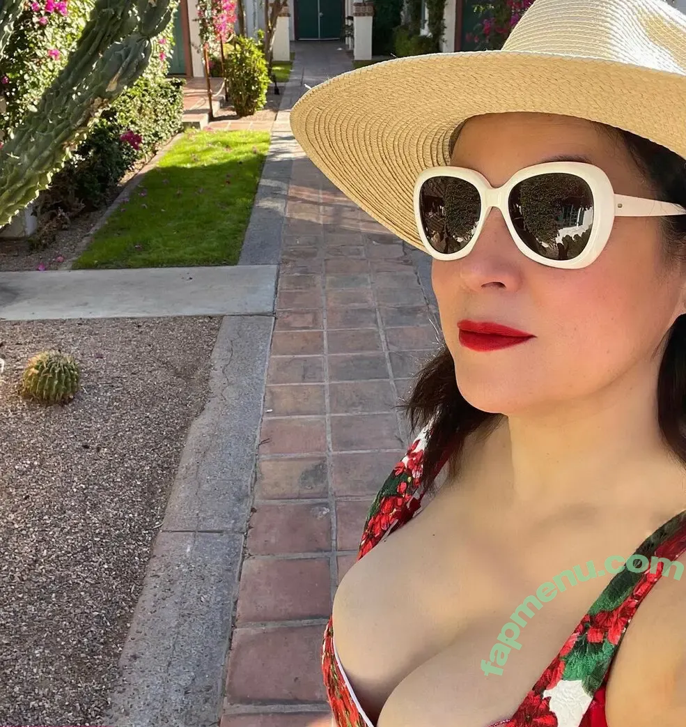 Jennifer Tilly nude photo #0052 (jennifertilly / tillyann)
