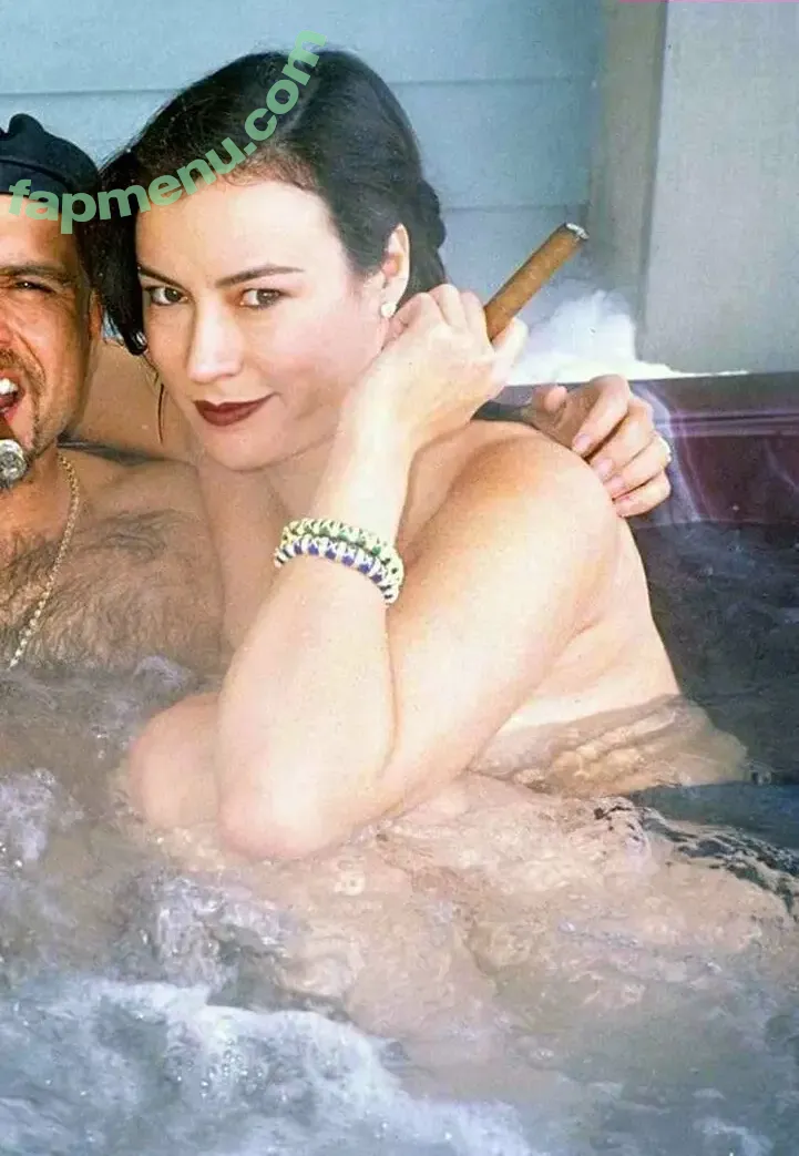 Jennifer Tilly nude photo #0162 (jennifertilly)