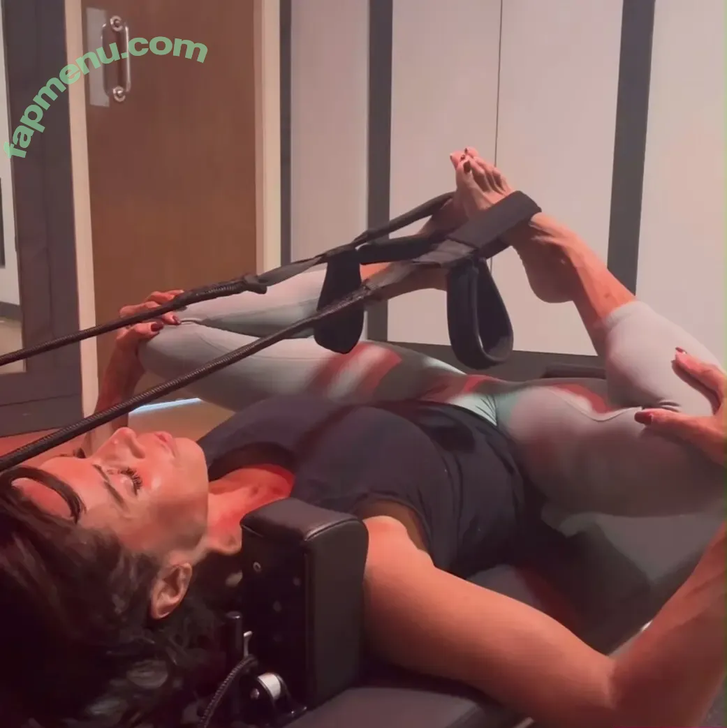 Jenny Powell nude photo #0311 (jennypowelltv)