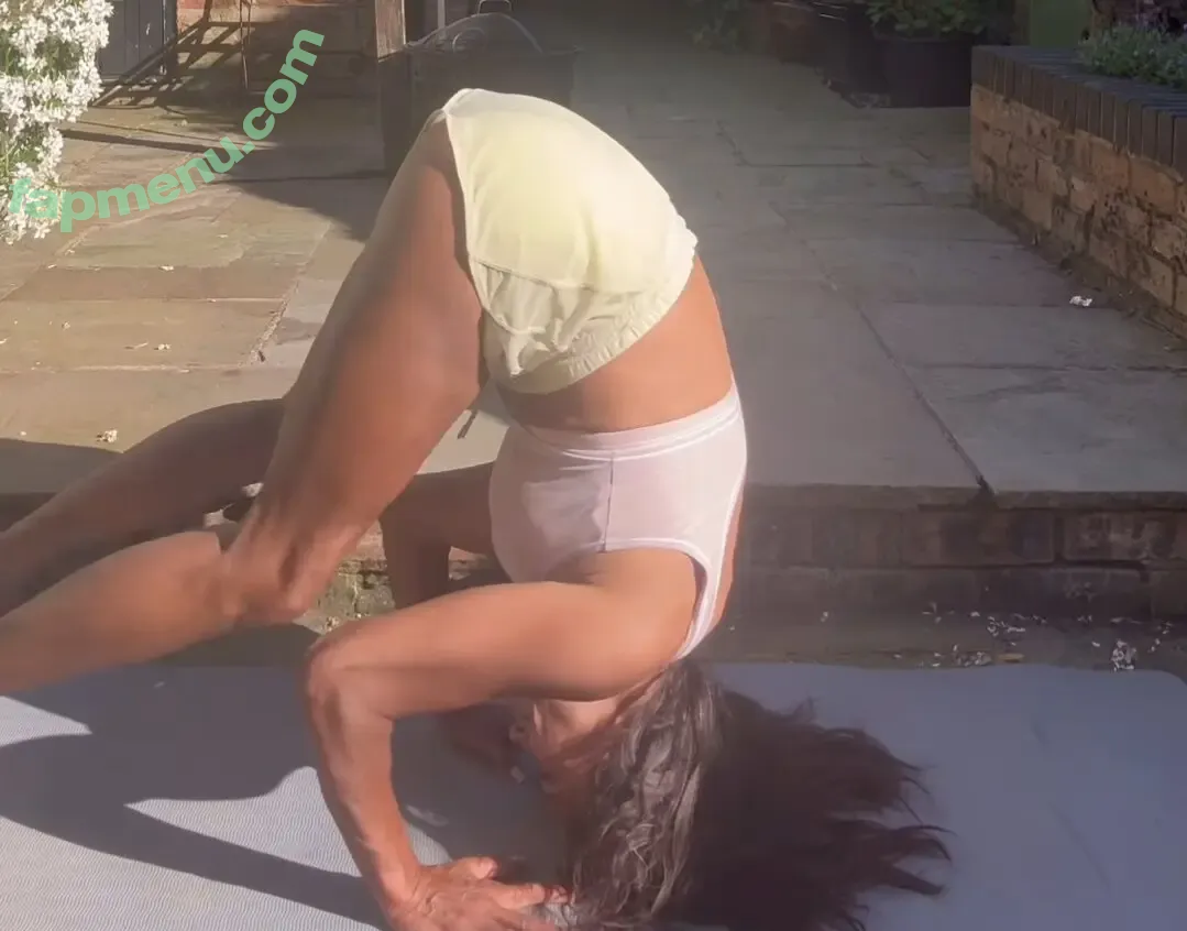Jenny Powell nude photo #0320 (jennypowelltv)