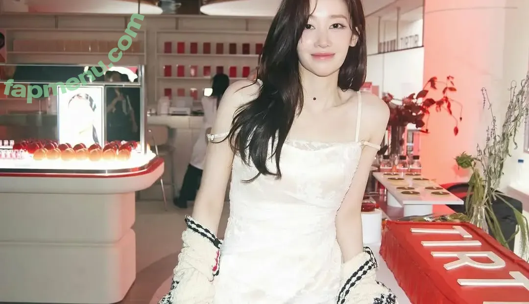 Jeon Jong-seo nude photo #0063 (wjswhdtj94)