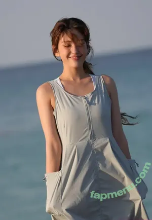 Jeon Somi / ENNIK SOMI / somsomi0309 nude photo #0461