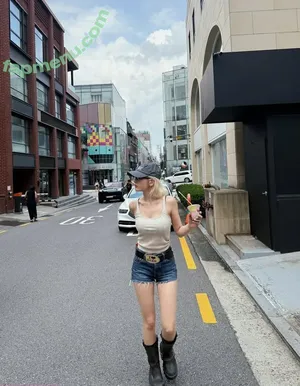 Jeon Somi / ENNIK SOMI / somsomi0309 nude photo #0627