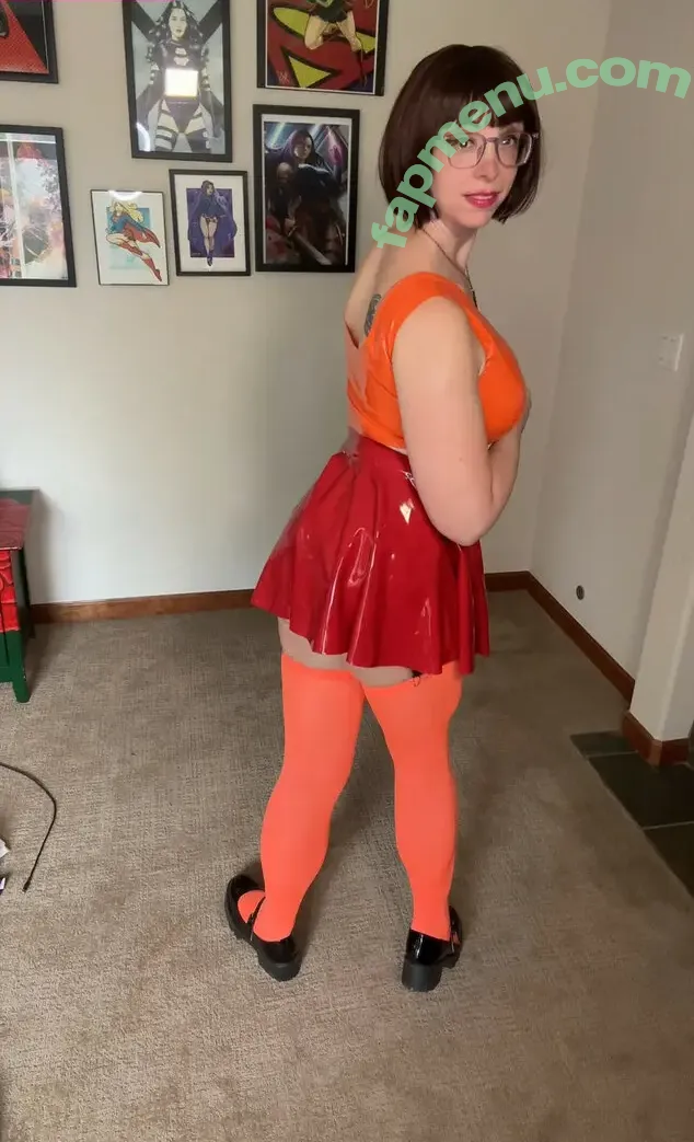 Jerikandra nude photo #0233 (JerikandraLatex)
