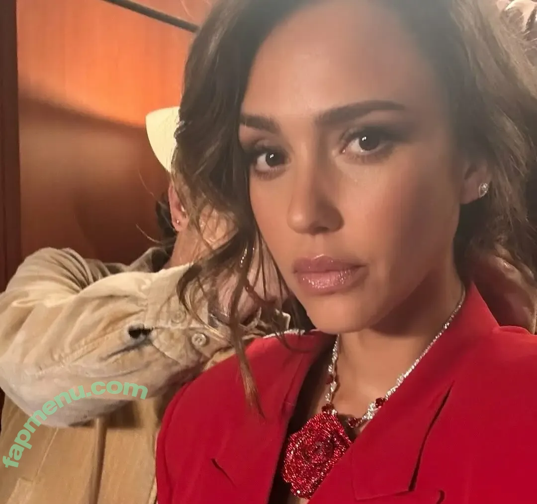 Jessica Alba nude photo #2696 (jessicaalba)