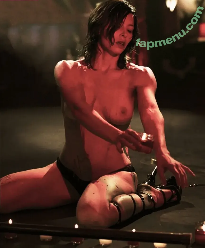 Jessica Biel nude photo #0998 (JessicaBiel / jessica_biel)