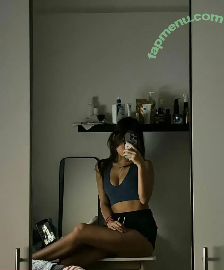 Jessica Chan nude photo #0002 (jessica._.chan / jessica.chann_)