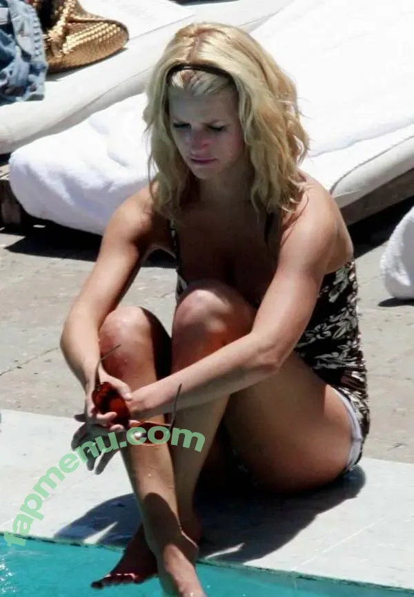 Jessica Simpson nude photo #1039 (52529184 / JessicaSimpson)