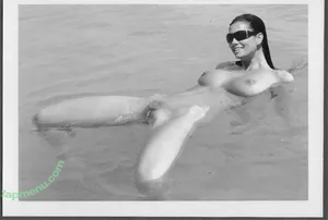  nude photo #0001