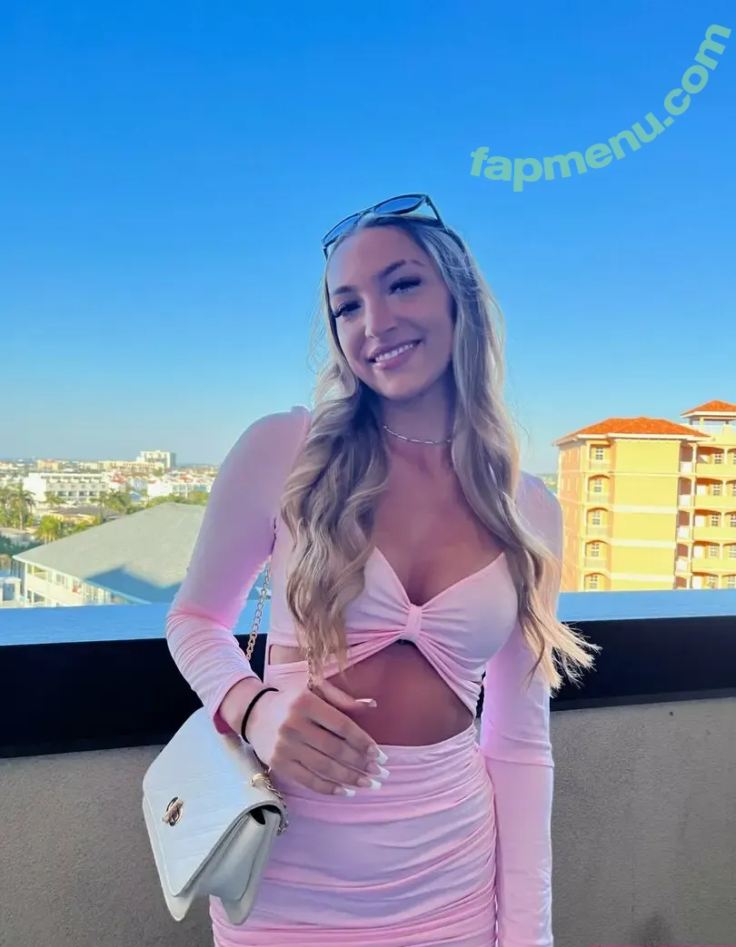 jessicablackx nude photo #0002 (jessicxablack / soph.br0wn / sophie1brown)