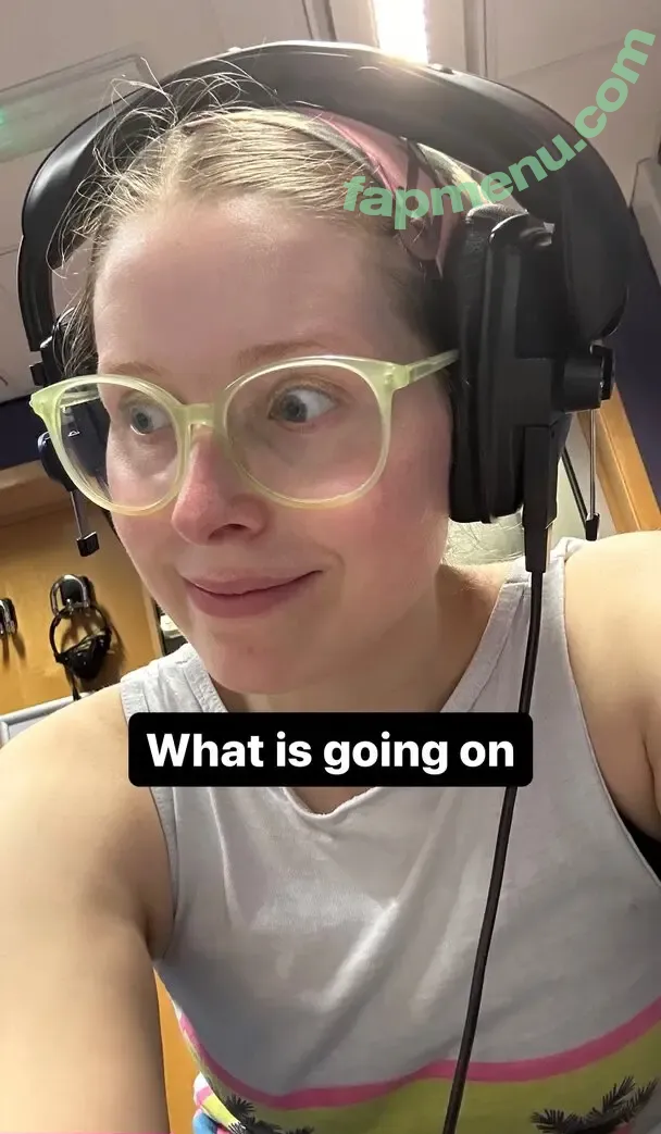 Jessie Cave nude photo #0016 (jessiecave)