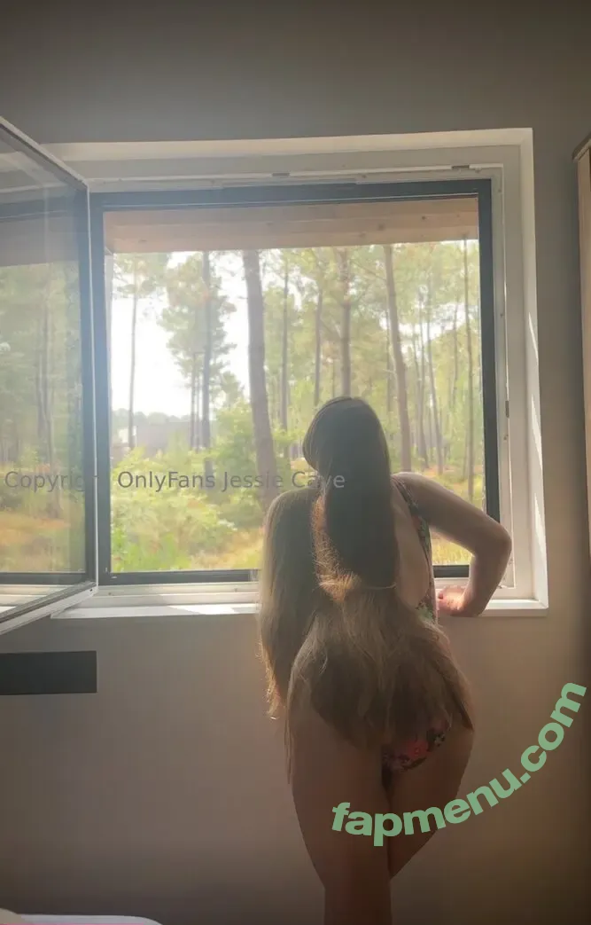 Jessie Cave nude photo #0061 (jessiecave)