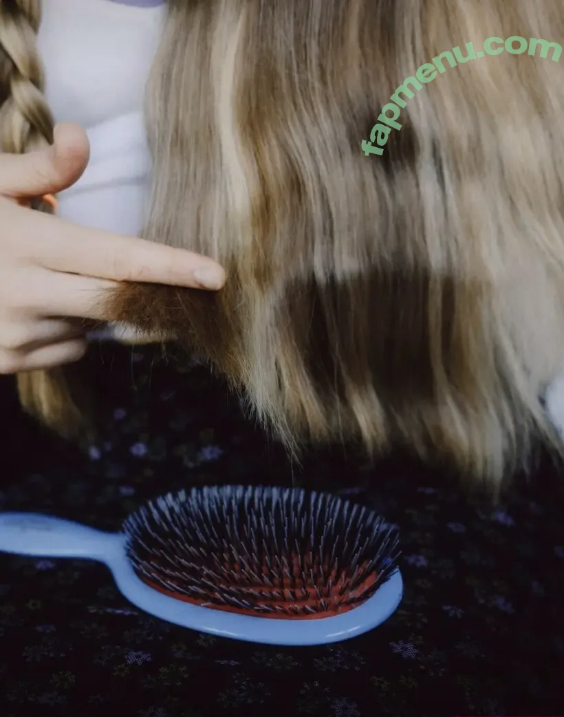 Jessie Cave nude photo #0109 (jessiecave)