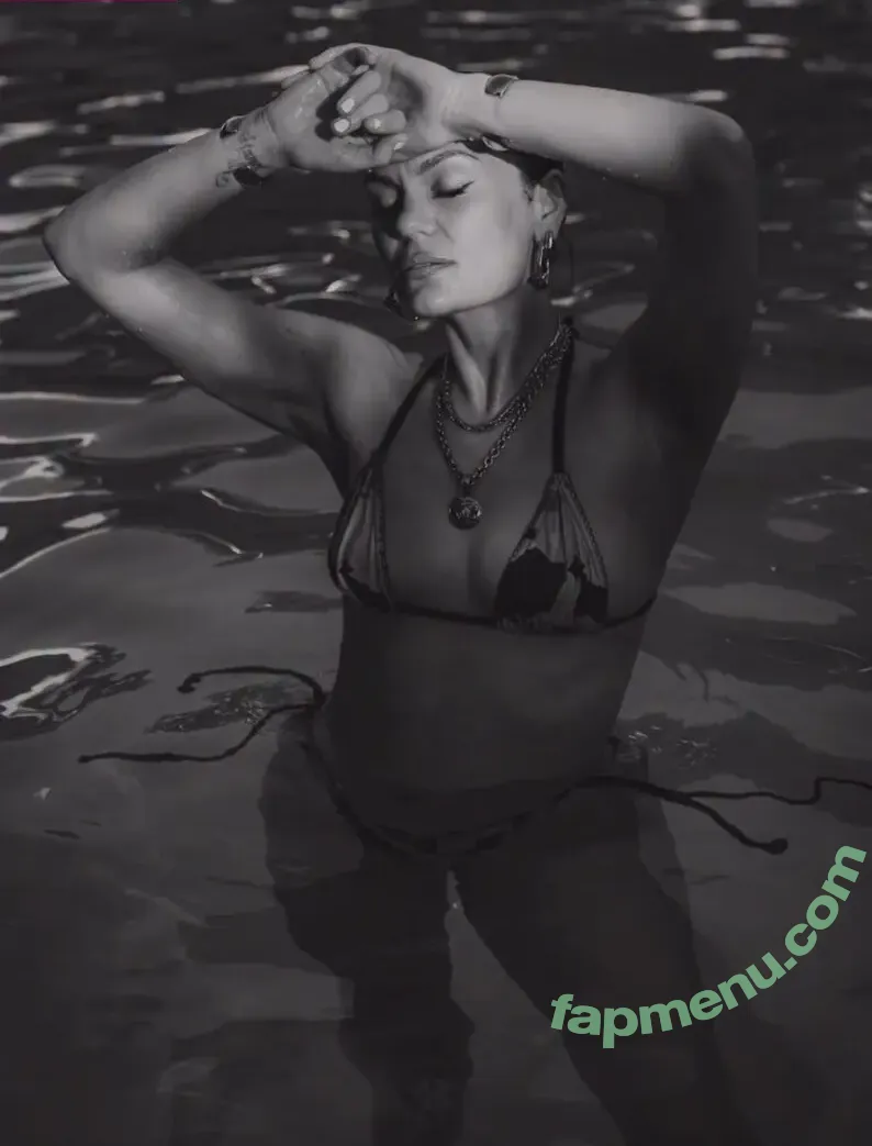 Jessie J nude photo #0287 (jessie-j / jessiej)