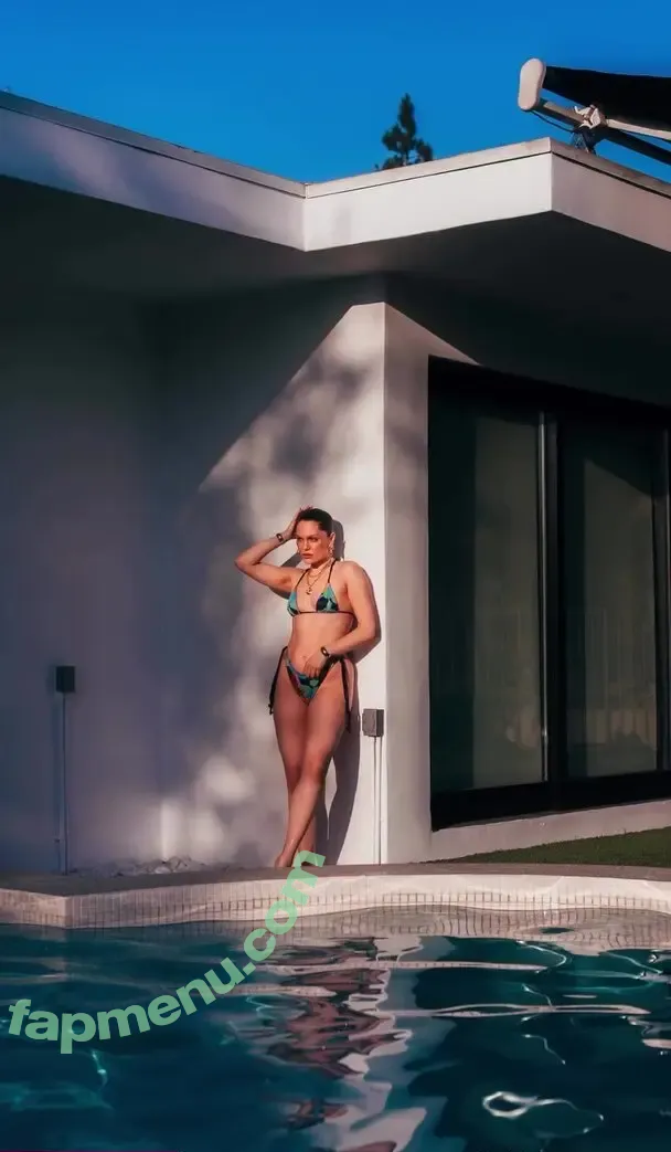 Jessie J nude photo #0289 (jessie-j / jessiej)