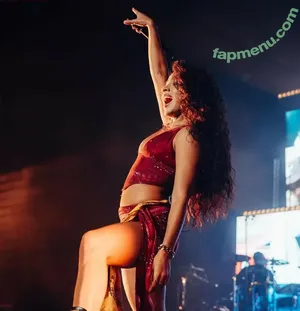 Jessie Reyez / jessie.reyes21 / jessiereyez nude photo #0085
