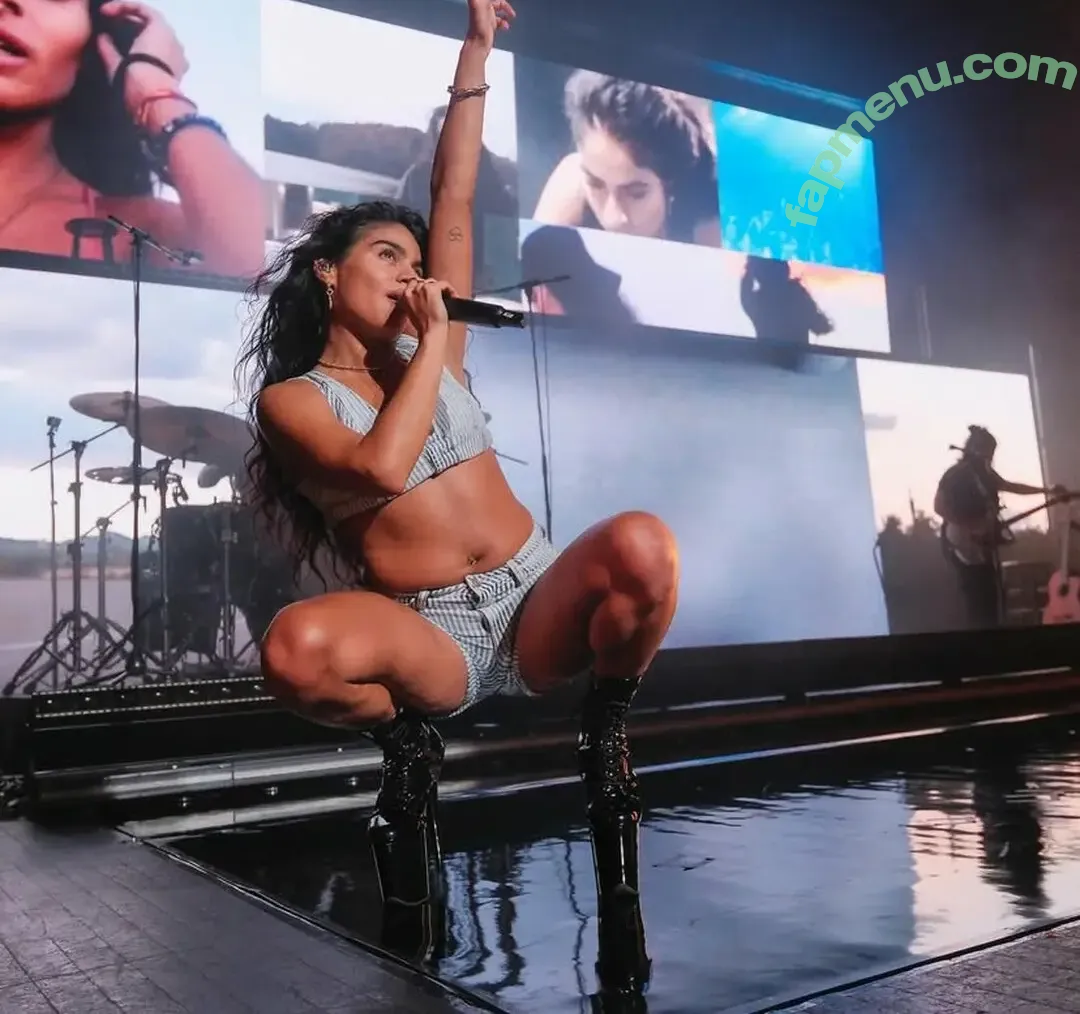 Jessie Reyez nude photo #0076 (jessie.reyes21 / jessiereyez)
