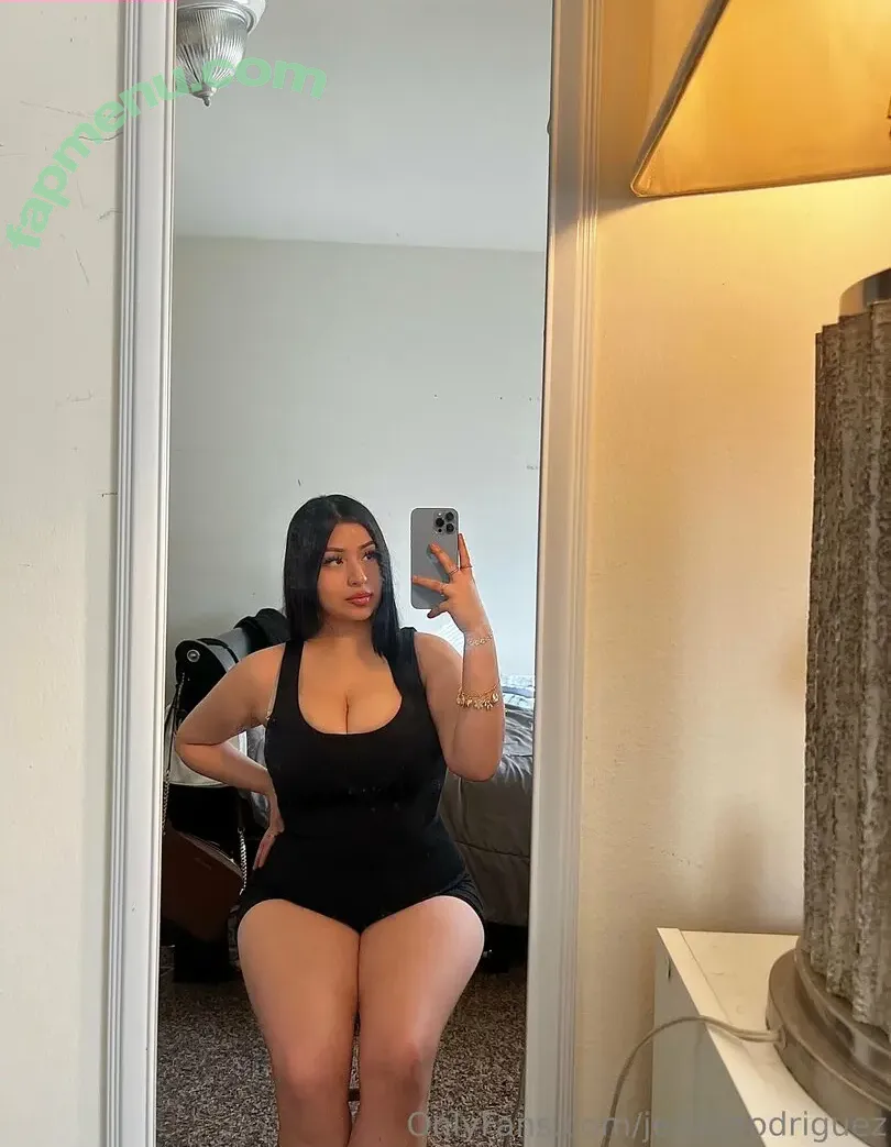 jesstcrodriguez nude photo #0029 (jessrodiz)